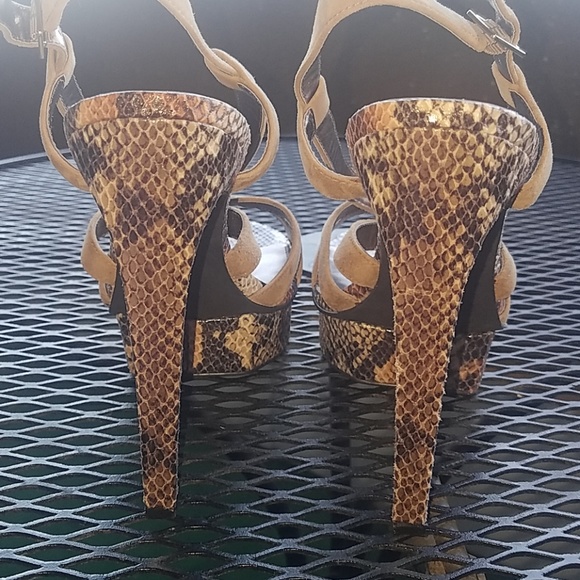 Brand new calvin klein shoes - Picture 6 of 6